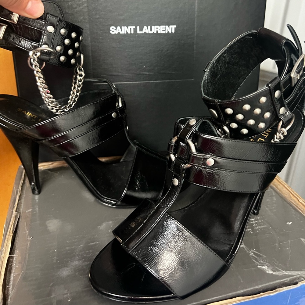 Saint Laurent chain heels